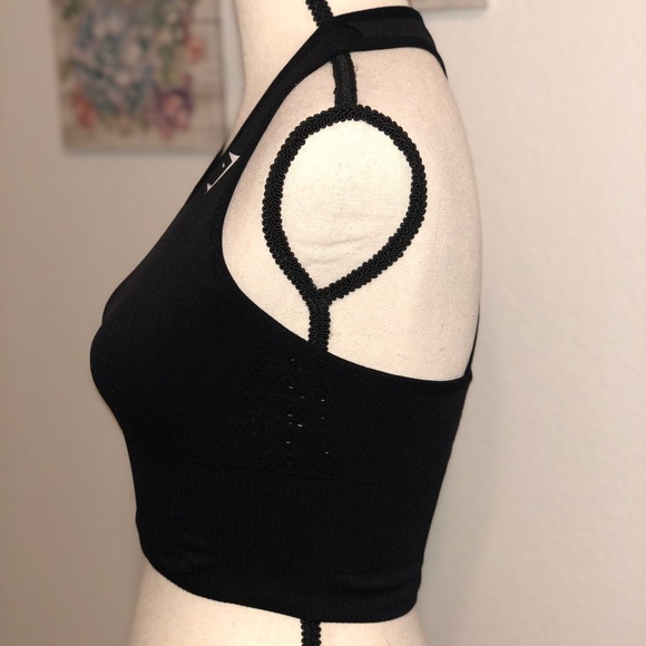 GYMSHARK sports bra - Picture 4 of 14